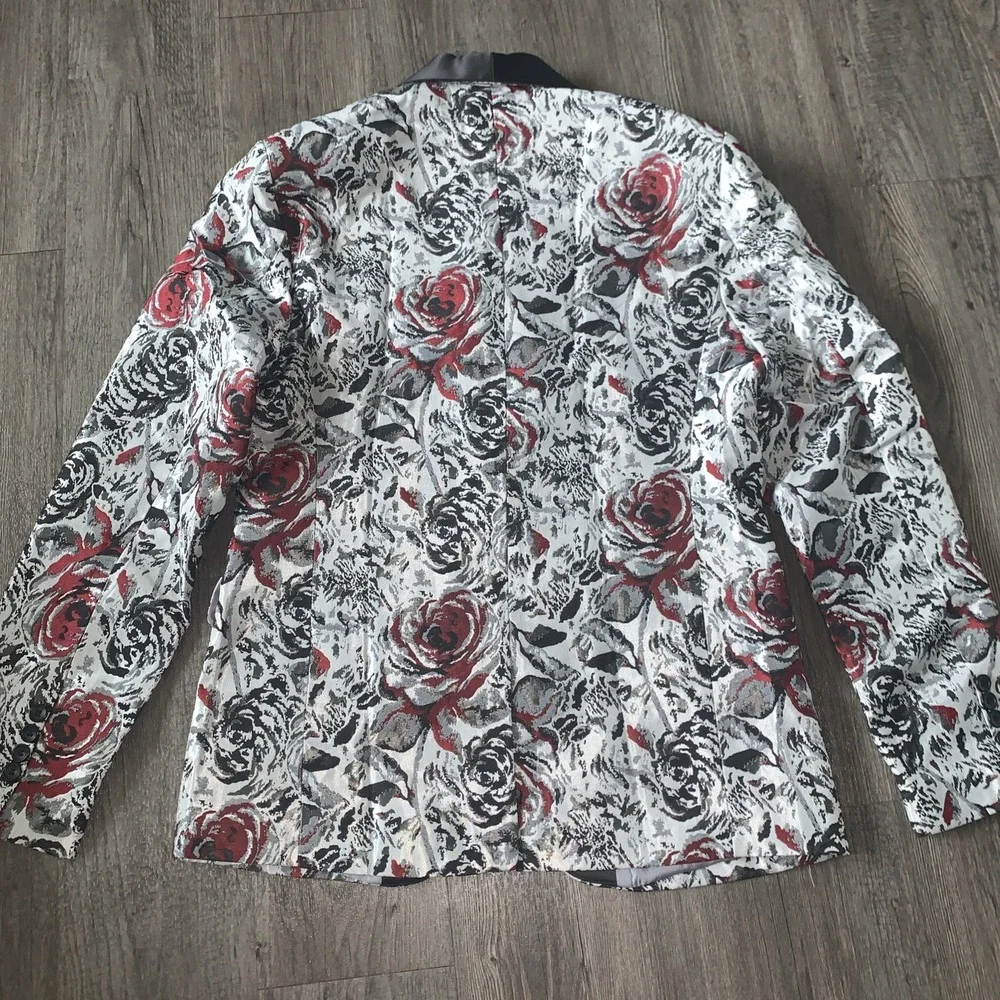 Mage Male Mens Blaze Size SFloral Rose Jacquard Tuxedo Jacket Black Red NWT
